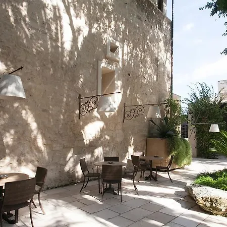 Torre Del Parco 4* לצ'ה